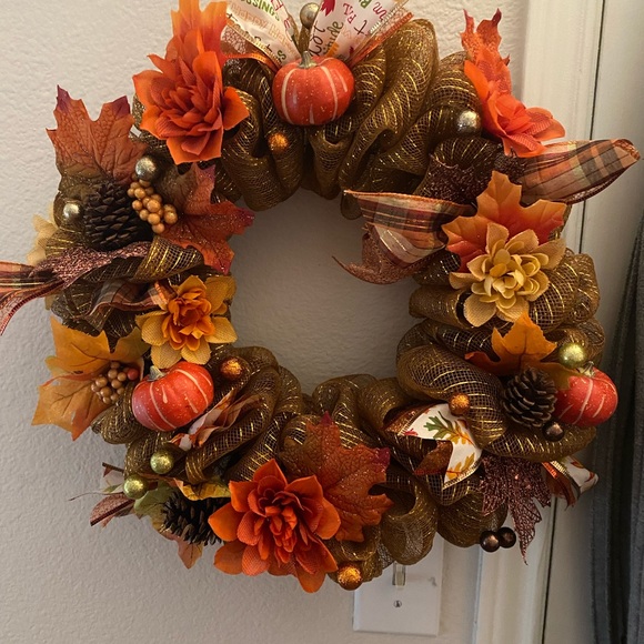 Fall Wreath - Picture 2 of 3